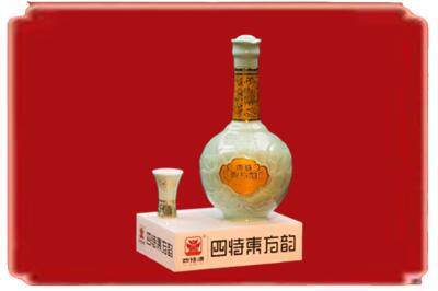 泰州市高港烟酒回收四特酒.jpg